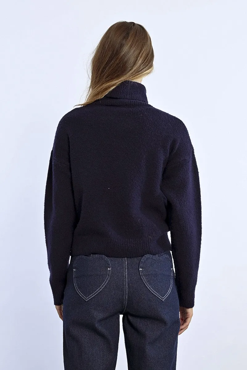 TURTLENECK SWEATER