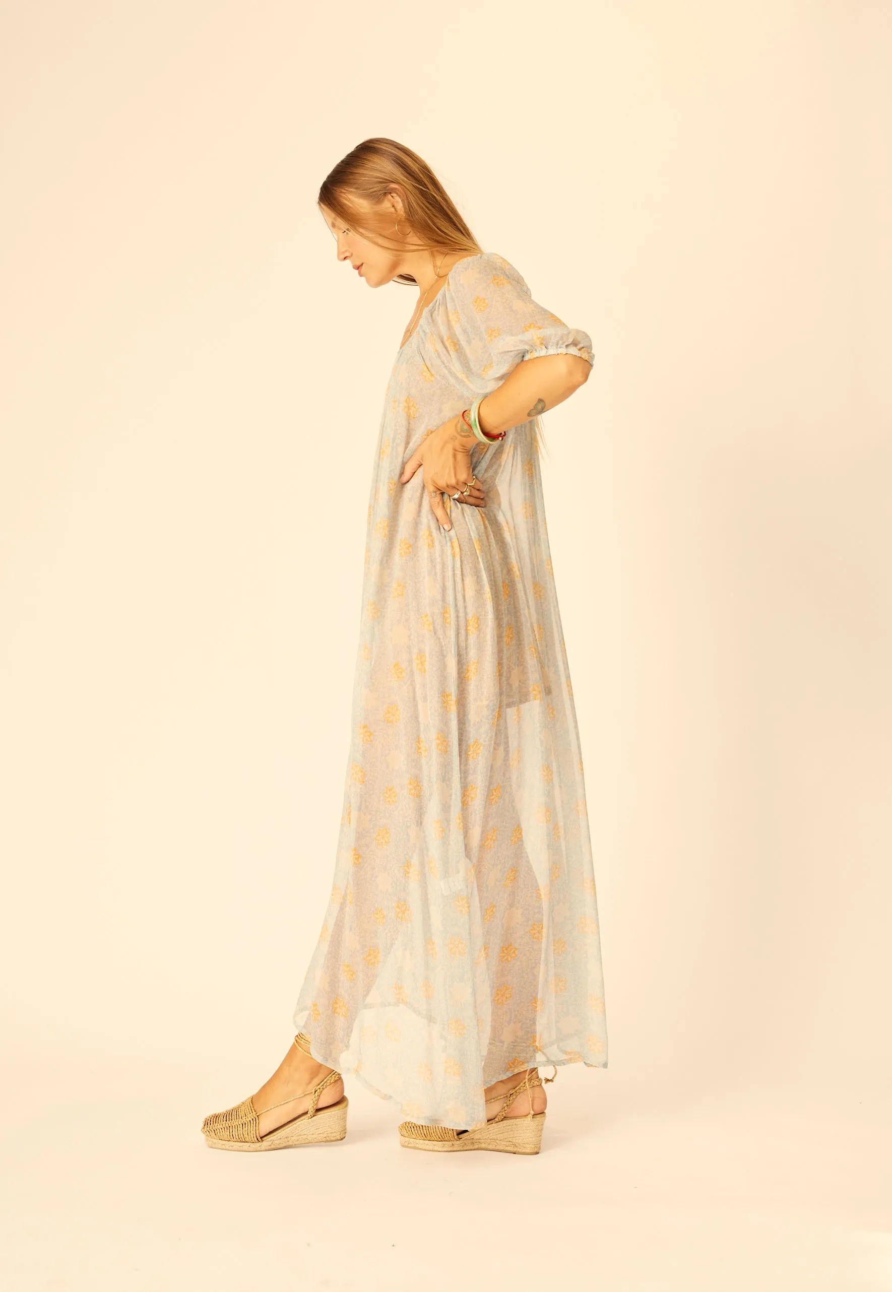 VIVI DRESS